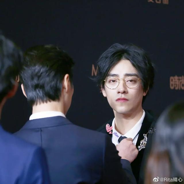 饰演过恋人,一同回家乡,还有比阿云嘎和郑云龙更甜的友谊吗?