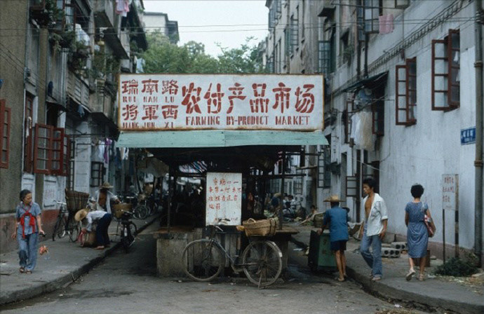 老照片:80年代一座城市的记忆,一段留不住的岁月