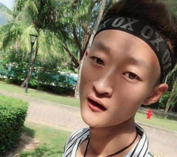 初中生为啥喜欢装