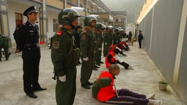 死刑犯被枪决后,为什么大脑没有立即停止思考?看完都不敢相信!