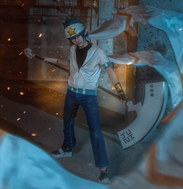 《凹凸世界》雷狮cosplay:要知道我们可是宇宙第一的雷狮海盗团