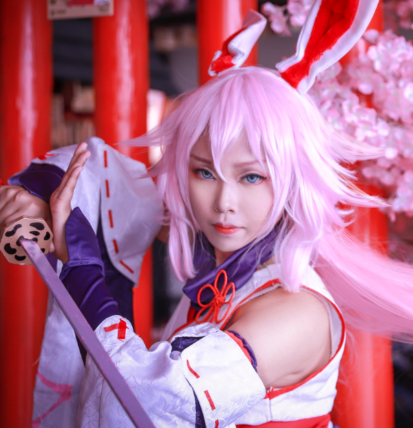 《崩坏3》八重樱cosplay:我会保护你,也许这就是对我的救赎吧