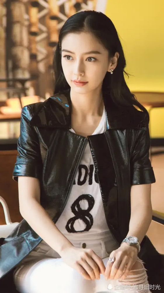 杨颖美图,精致唯美,都说整过容,有点不相信呢!