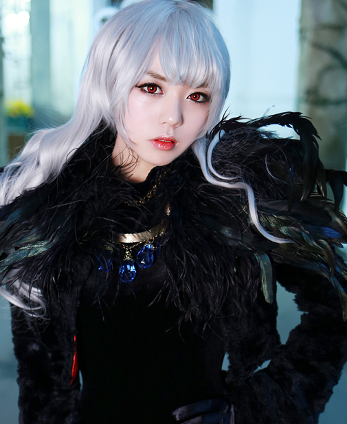 《dnf》游戏女鬼剑cosplay,小姐姐一头银色的发型格外