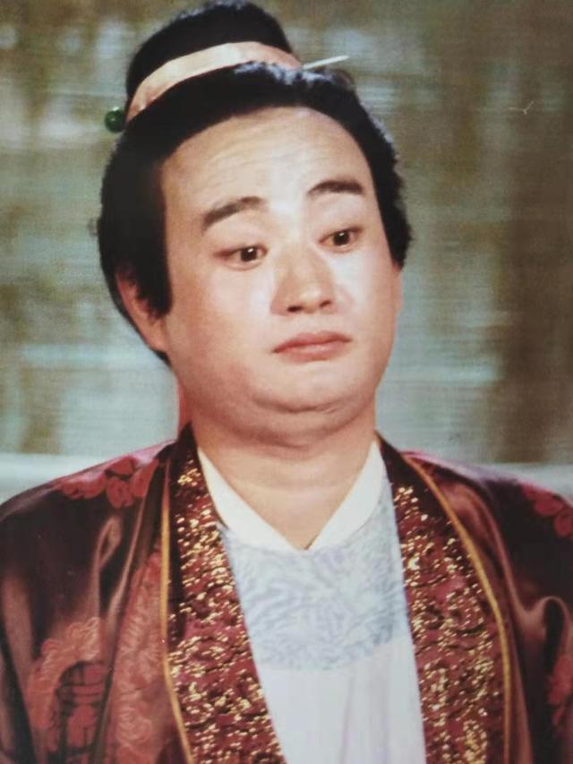 薛蟠,薛姨妈,黛玉,贾母,金玉良缘