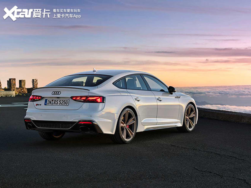 新款奥迪rs 5官图发布 高颜值/3.9s破百