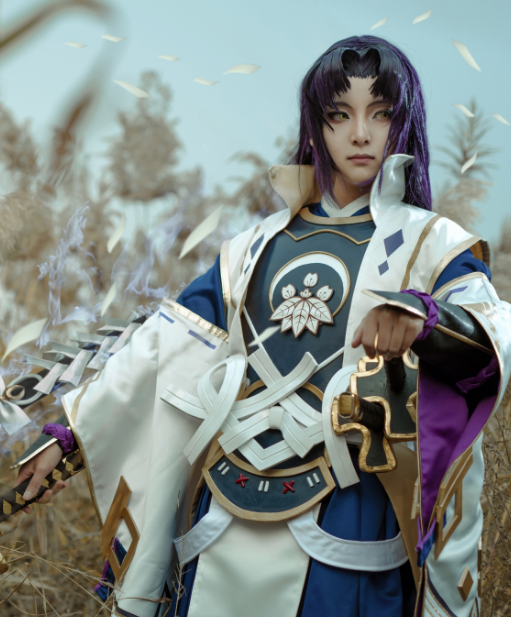 《阴阳师》鬼切cos,造型精致英姿飒爽