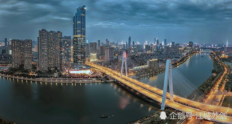 武汉市摄影师镜头里的武汉美景,网友们惊呼:美爆啦!武汉,每天不一样!
