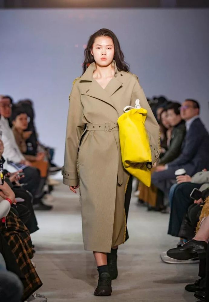 2020秋冬女装趋势色彩-八大流行色,太好看了叭!