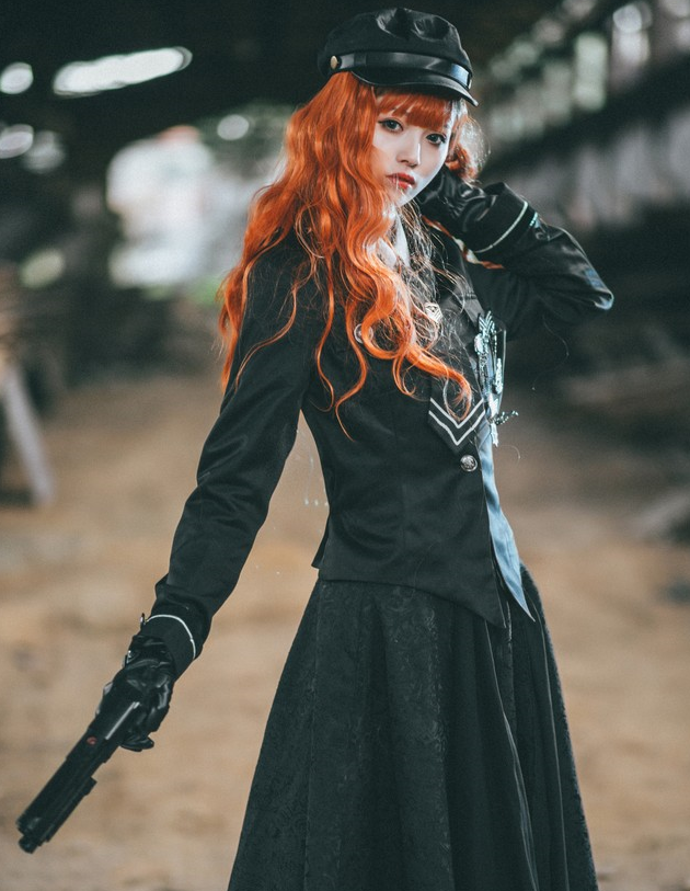 审判者的誓言cosplay,小姐姐英姿飒爽,威风凛凛