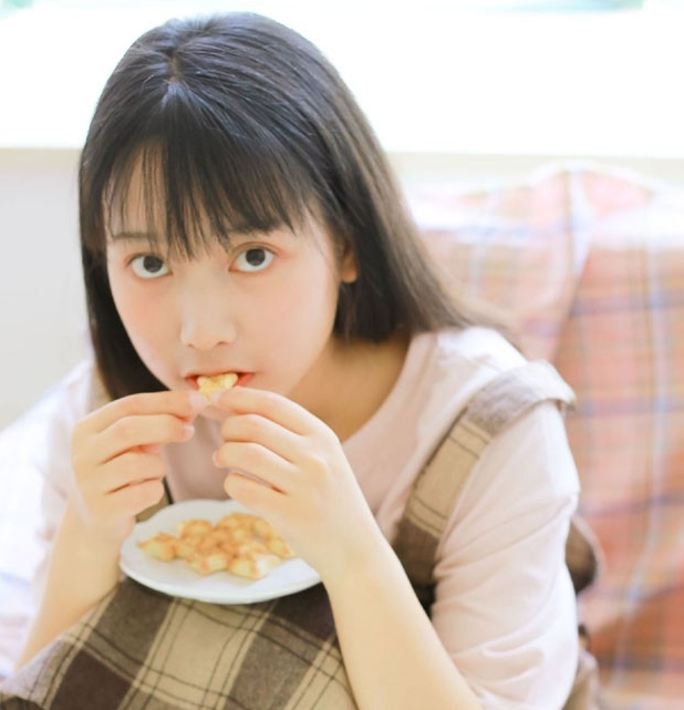 大眼美女写真,清新甜美.