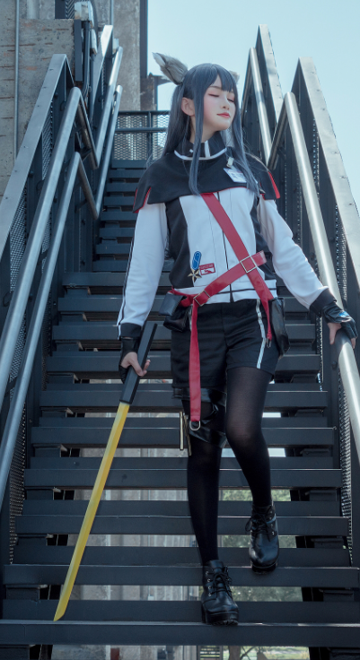 cosplay《明日方舟》德克萨斯,小姐姐颇有女侠风范