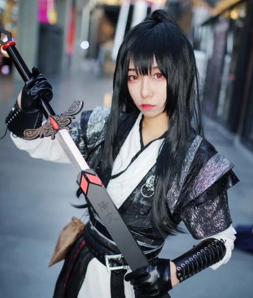 《魔道祖师》薛洋cos,潇洒帅气酷感十足
