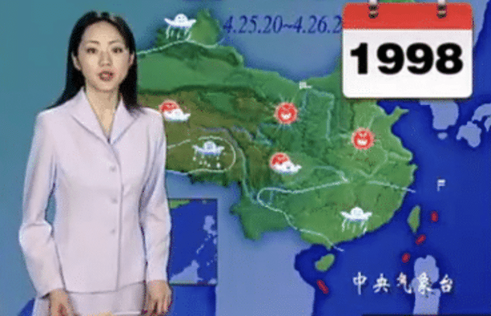央视气象台女主播在国外火了!得知真实原因后,网友:想