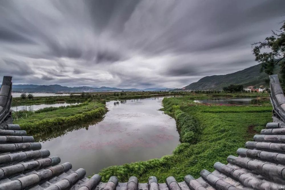 石屏异龙湖环湖跑马,你能看到的美景都在这里了!