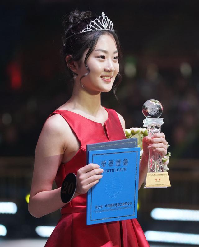 第十一届美少女·中国影视模特大赛落幕 18岁选手钟雨轩摘得冠军