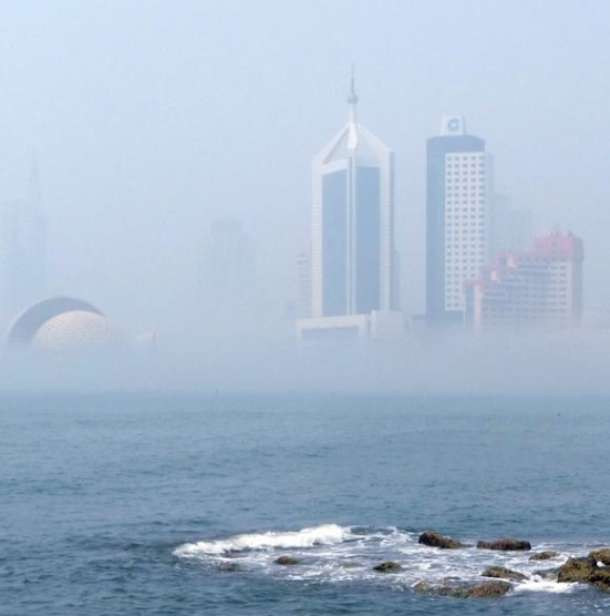 电影《海市蜃楼》为什么会出现现实中不存在的场景,或