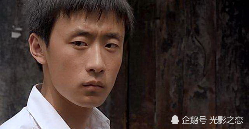 十七岁的单车成长主题_主题，阳光下成长_黑板报主题《成长》