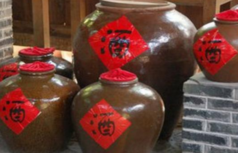 为什么在农村很多农民都爰喝散装白酒?市场上的散酒真