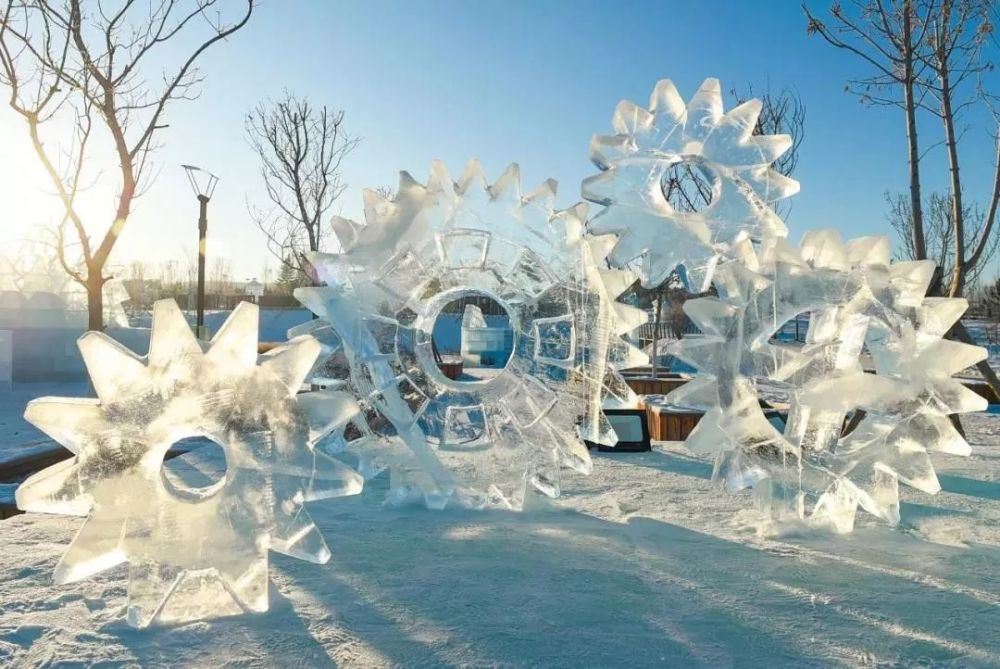 内心激动的你 是不是 已经按耐不住 想要亲临现场 感受冰雪激情了呢