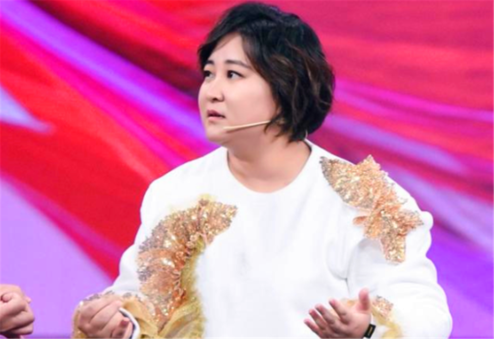 贾玲有什么实力活跃在《王牌对王牌》里面?
