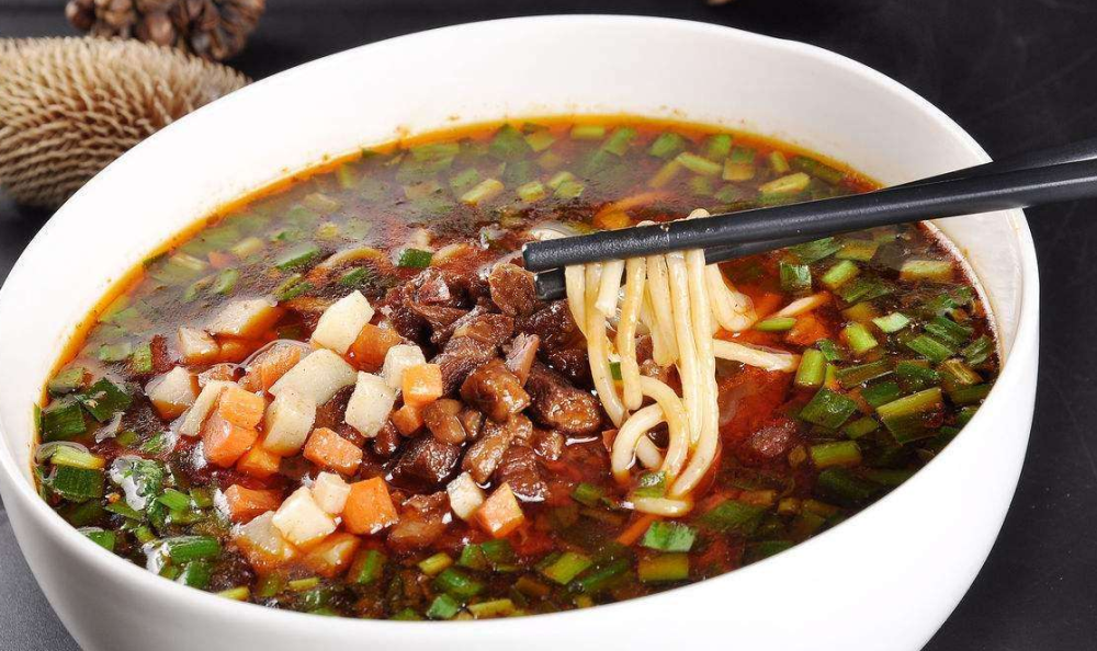 炸酱面,兰州牛肉拉面,煎饼,陕西臊子面