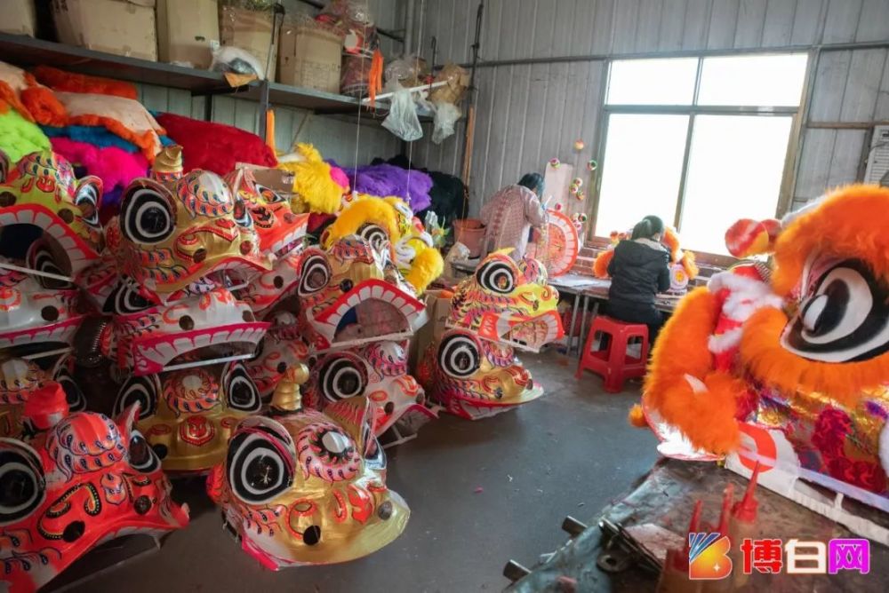 博白很多人不知道,原来舞狮的狮头竟然是这样制作出来
