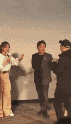 每日一笑:当你玩电脑太投入,而忽略你的女朋友时