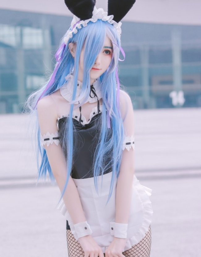 游戏《零开始的异世界生活》中人物cosplay,优雅迷人的小姐姐