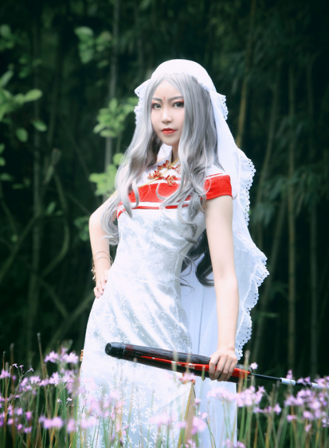 剑三喵姐cosplay图片,手拿油纸伞的旗袍美少女,温婉动