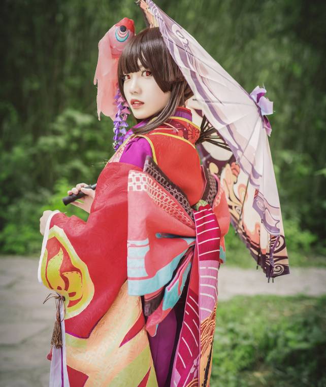 《阴阳师》神乐cosplay,元气满满的呆萌少女神乐