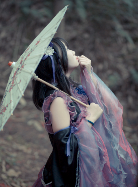《剑三》万花cos图片,温婉动人的古装少女,漂亮迷人