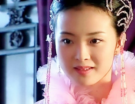 17年前这部剧才叫美女如云,认出王艳很容易,有谁认出林心如?