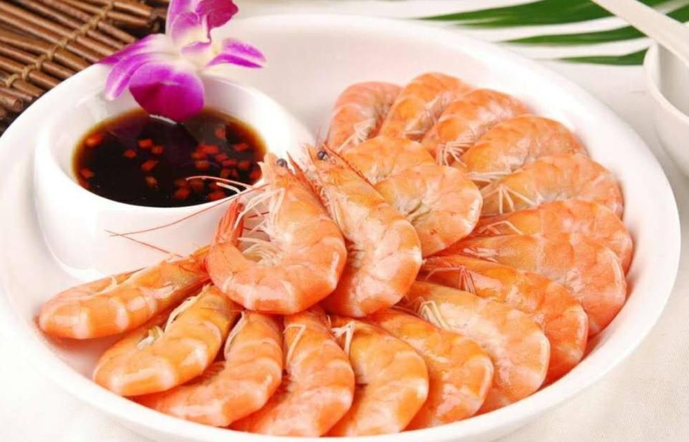 煮虾时千万不要直接煮,记住这3个诀窍,煮出来的虾鲜嫩