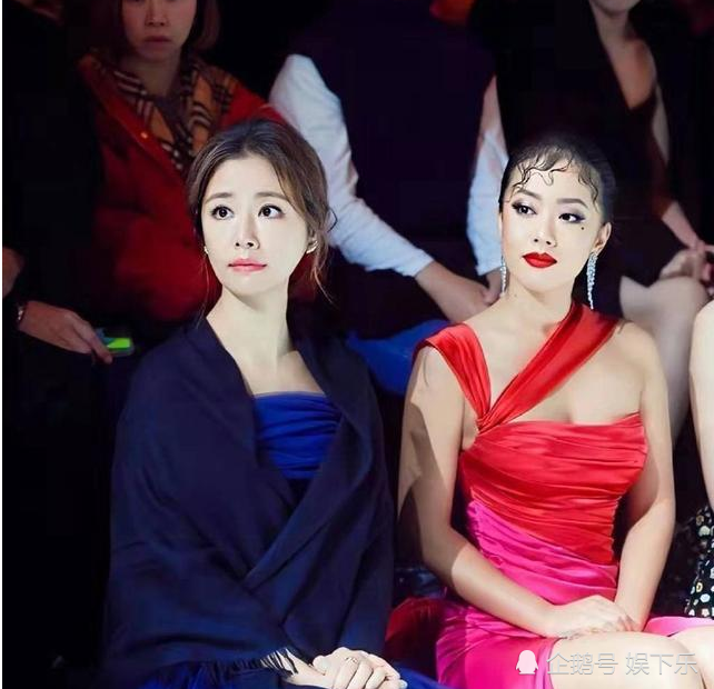 43岁林心如近照,精修图少女感满满,生图却不小心暴露"