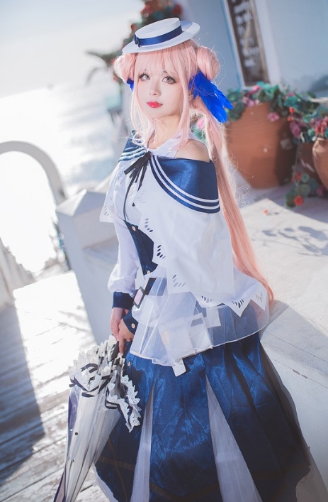 《明日方舟》cosplay锡兰,仙姿玉貌,端庄迷人