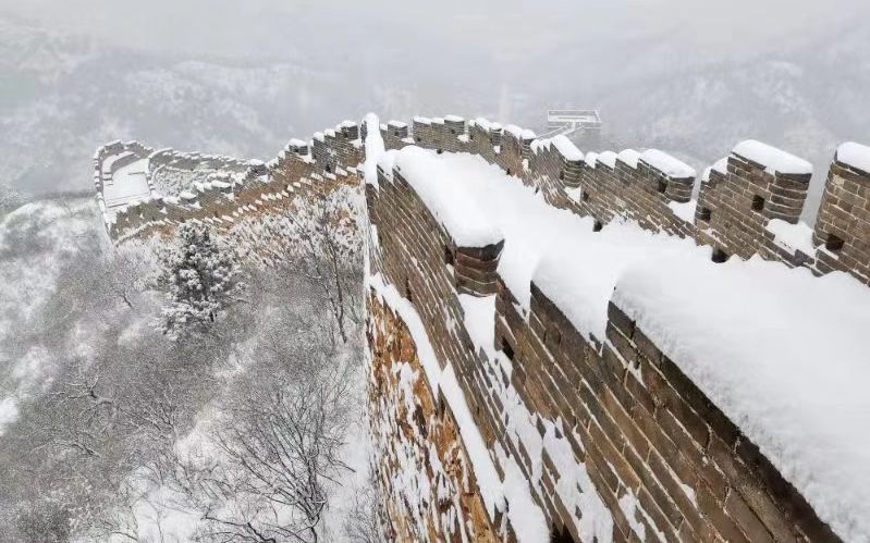 雪中的河北乡村 有人大清早就舞刀弄枪