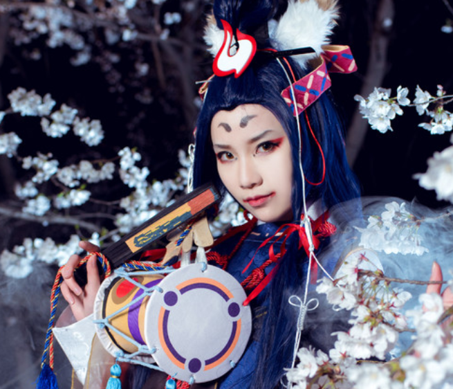 阴阳师:玉藻前cosplay,气质迷人的小姐姐,完美诠释女神范