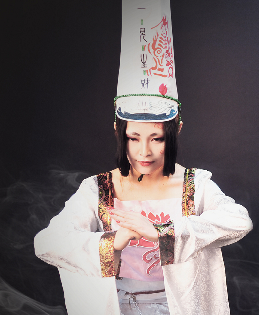 cosplay《画江湖之不良人》动漫角色白无常,秀而不媚的小姐姐