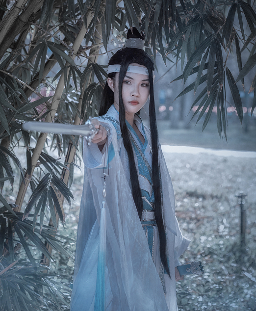 cosplay《魔道祖师》动漫角色蓝忘机,小姐姐清新俊逸