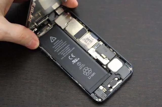 苹果手机电池健康度多少需要更换?要注意什么?