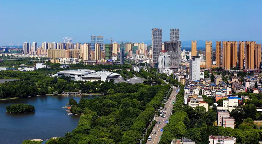 安庆围绕区域性中心城市定位 蹄疾步稳书写城市新篇章