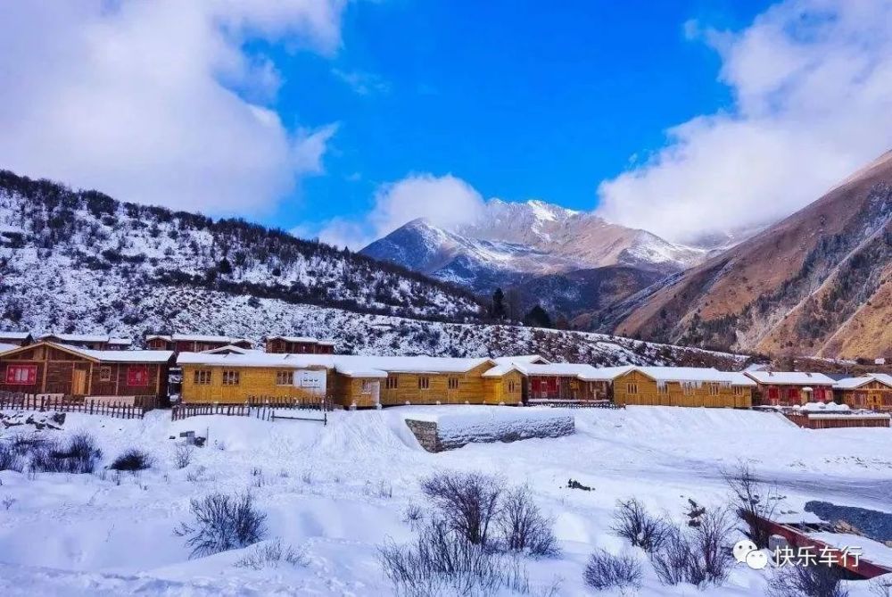 西岭雪山是四川乃至西南地区设施最好的滑雪目的地,但同时,它还是成名