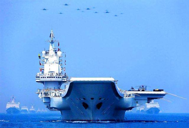 2019年12月17日,山东舰入列中国海军,双航母时代来临