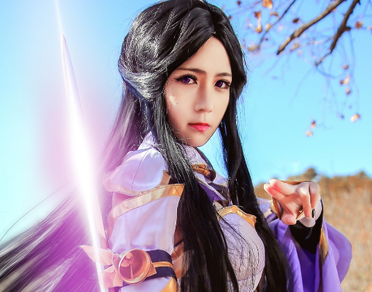 王者荣耀露娜紫霞仙子cosplay,小姐姐散发着独特的唯美魅力
