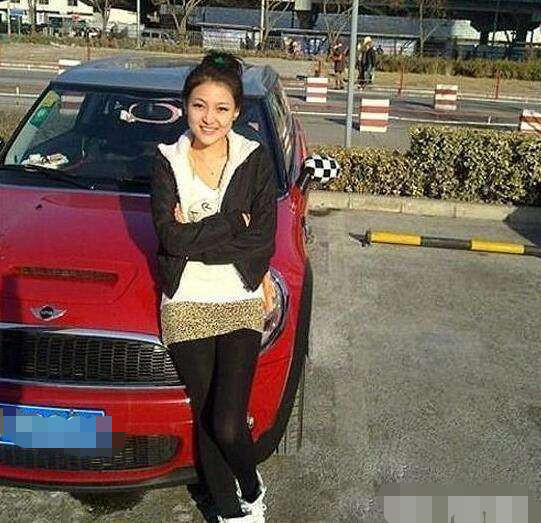 郭美美,豪车,玛莎拉蒂granturismo,阿斯顿·马丁,面容