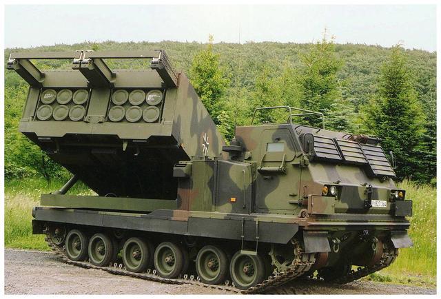 ——m270"远火"火箭炮