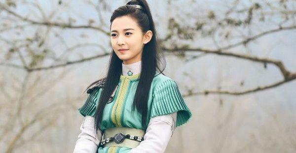 电视荧屏被杨幂的艺人承包了?明星捧新人不简