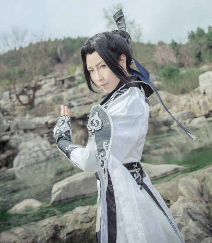剑侠情缘三:破军道长cosplay,昆仑玄境山外山,乾坤阴阳有洞天