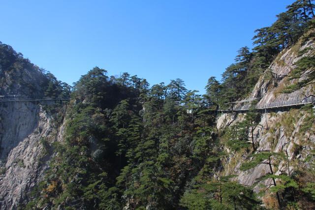中国旅游景区大全之安徽明堂山